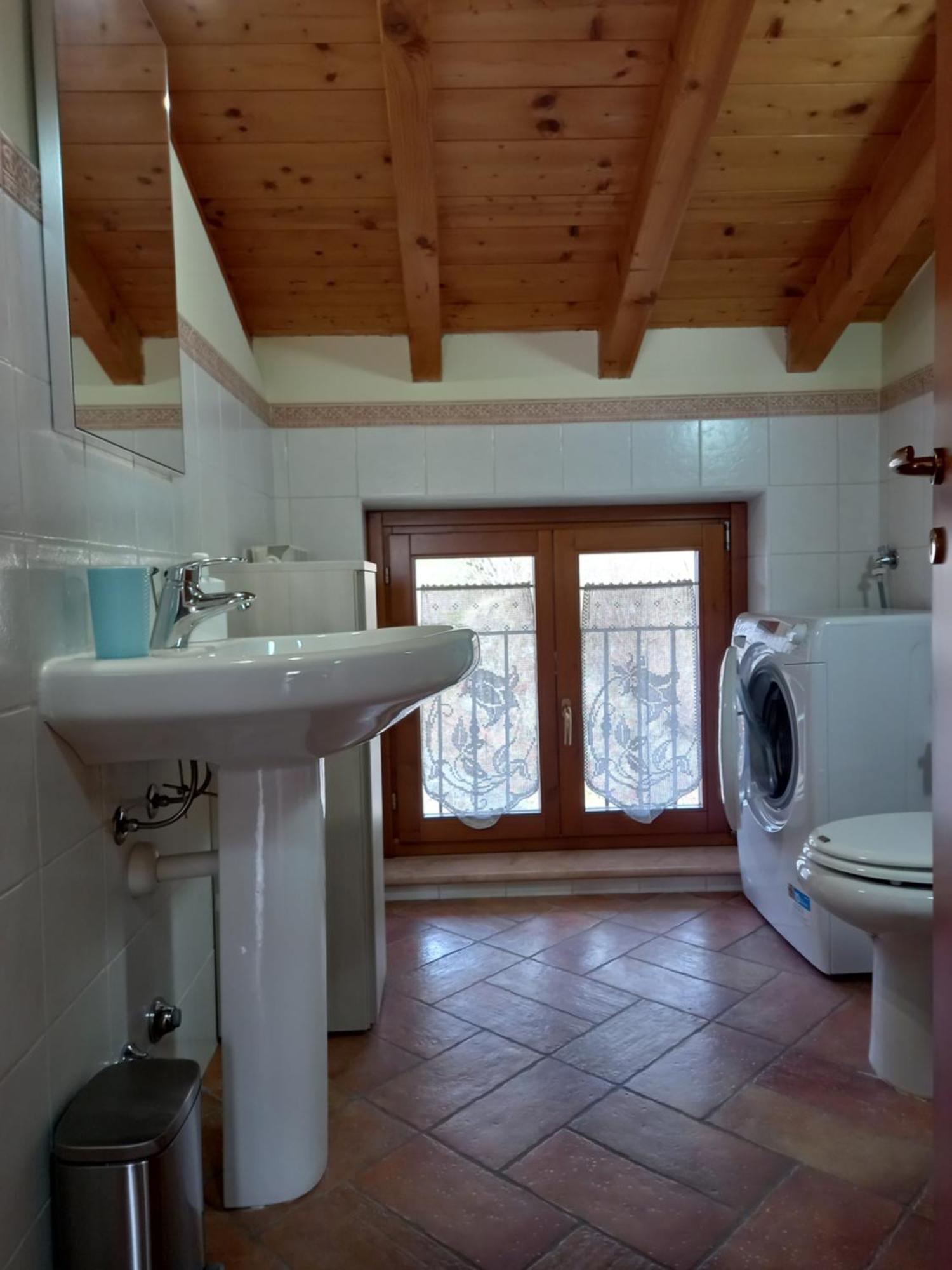 Casa Vacanze Tania Somendenna エクステリア 写真
